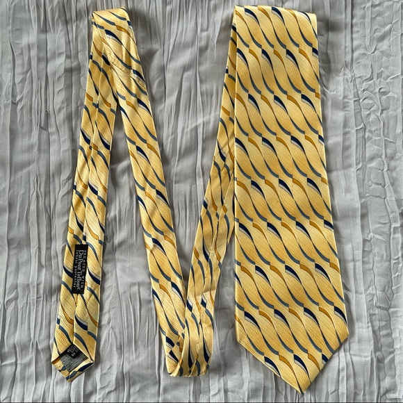 ⭐️ 2 for $10!! ⭐️ Men’s Albert Nipon Necktie - Picture 2 of 11
